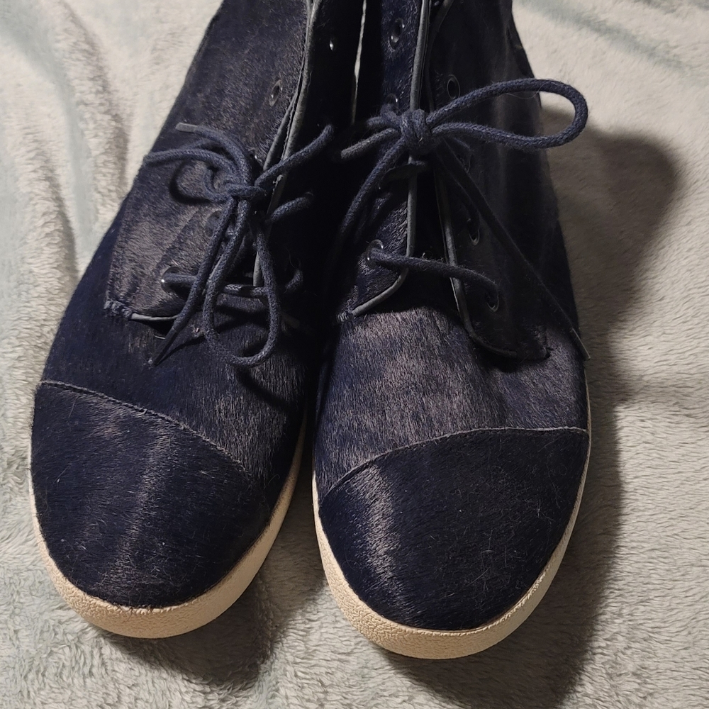 Toms Paseo Calf Hair Leather High Top Shoes -